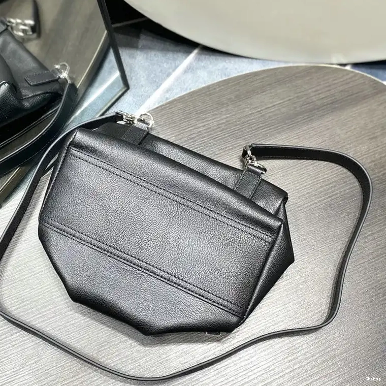 Bag Givenchy 2209SW0042 0706